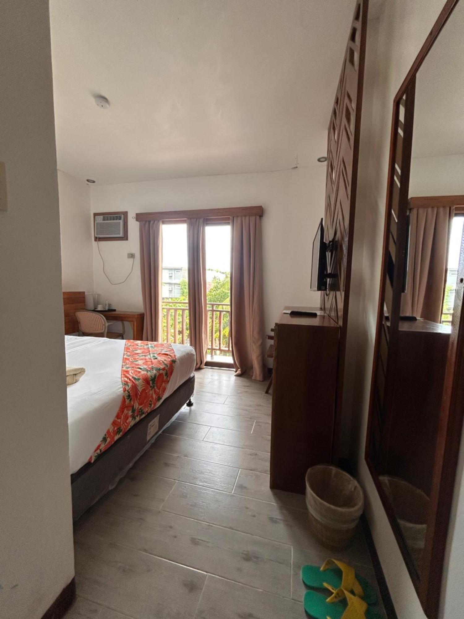 Puyo Suites Homestay General Luna  Eksteriør bilde