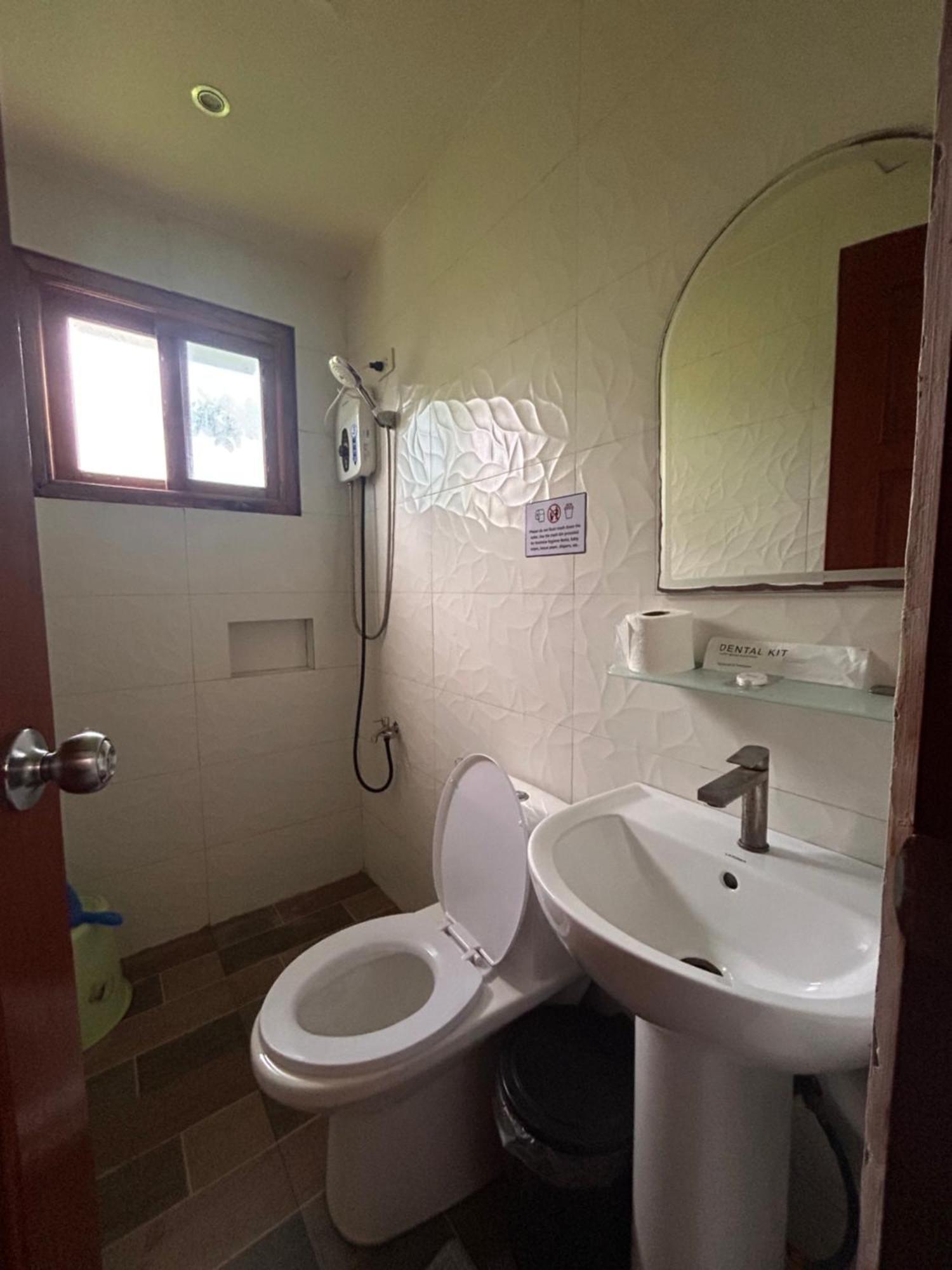 Puyo Suites Homestay General Luna  Eksteriør bilde